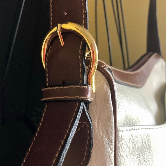 Handbag - Picture 2 of 6